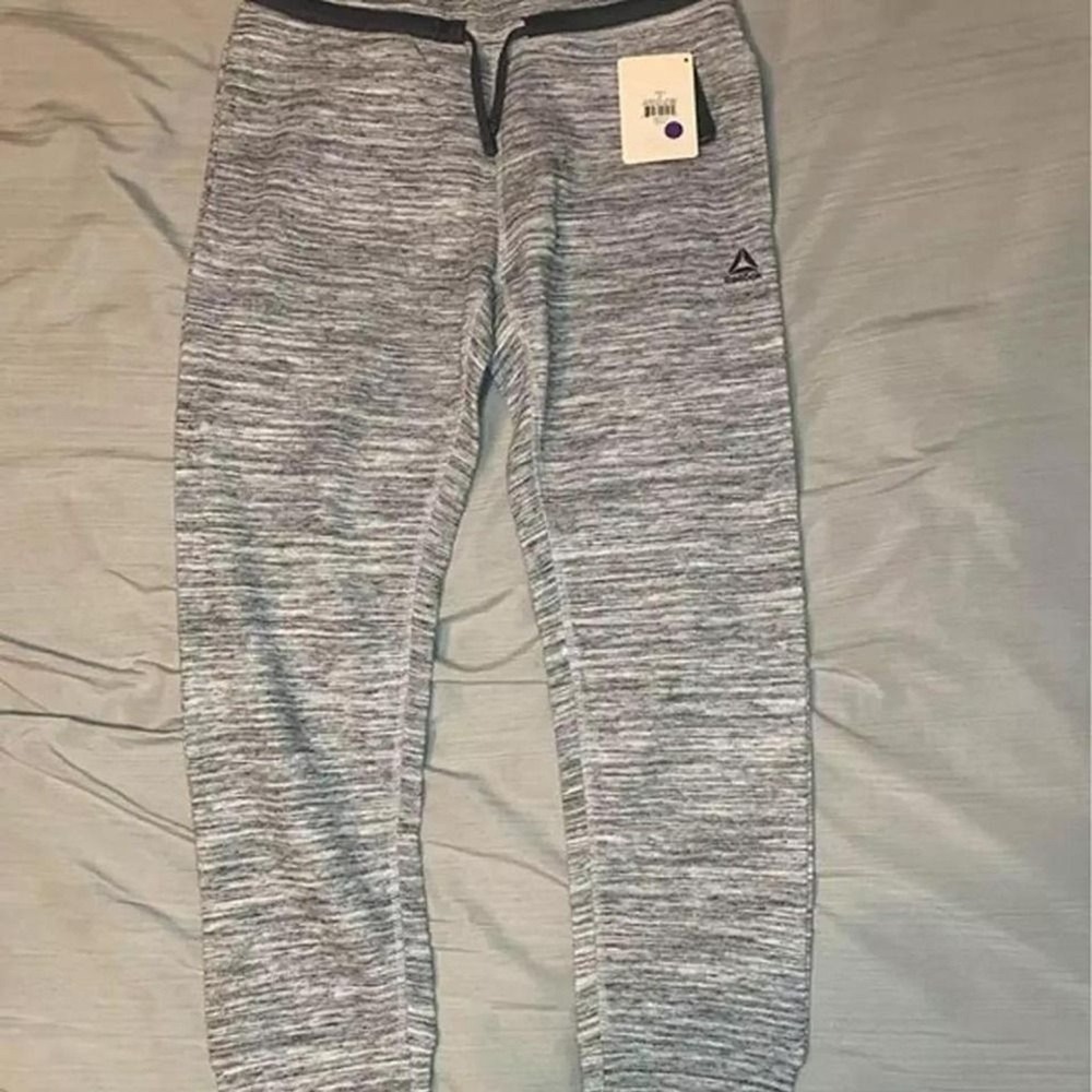 Reebok Girls Double Knit Jogger Medium Heather Grey Space Dye Pants Size M NEW